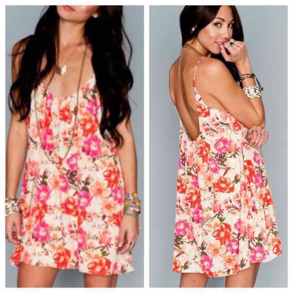 SHOW ME YOUR MOO MOO Pretty Petals  SIZE L